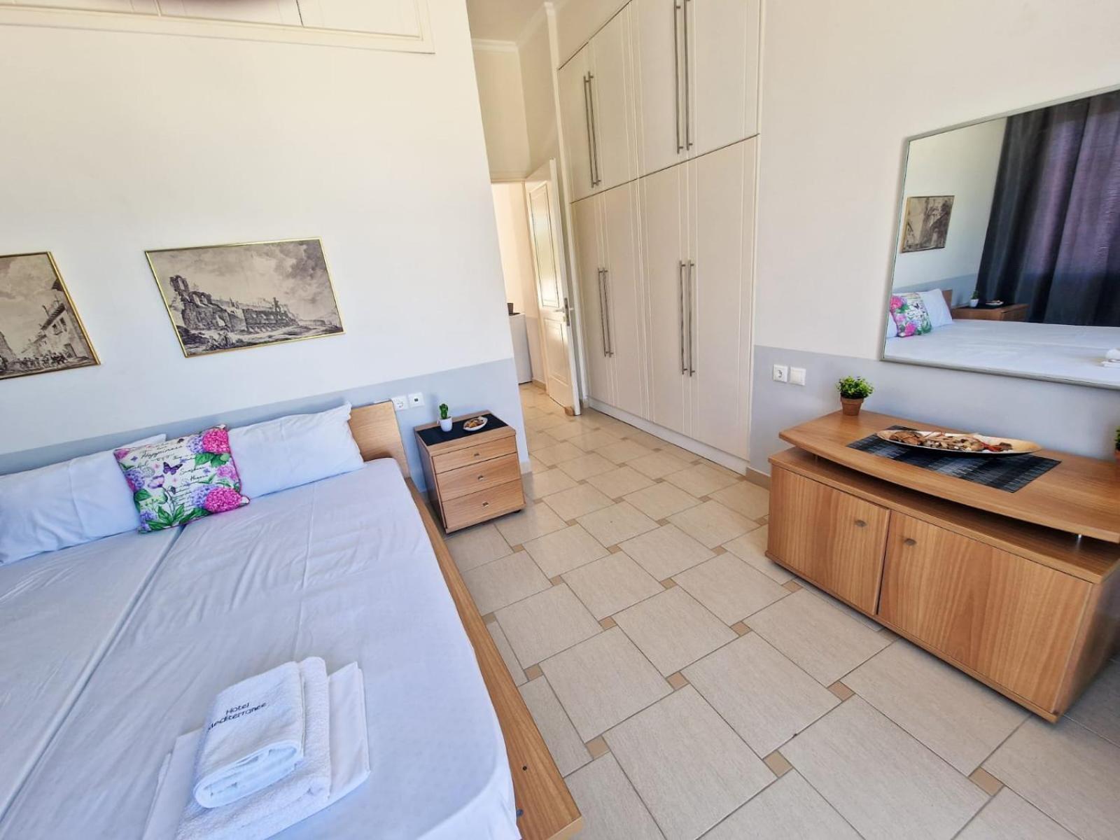Kalogria Beach Apartments Esterno foto